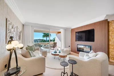 Middle Floor Apartment in Nueva Andalucía