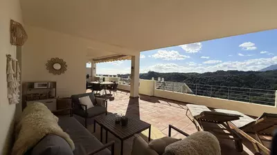 Middle Floor Apartment in Selwo