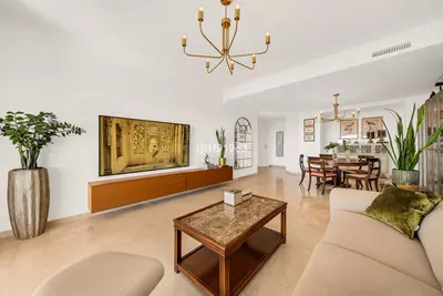 Middle Floor Apartment in Elviria