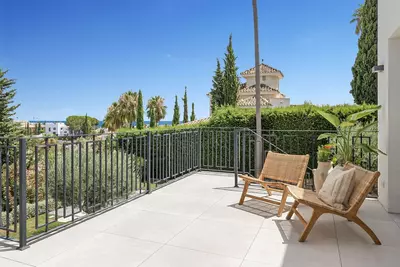 Detached Villa in Nueva Andalucía