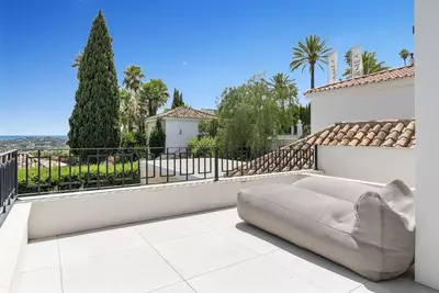 Detached Villa in Nueva Andalucía