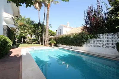 Detached Villa in Los Monteros