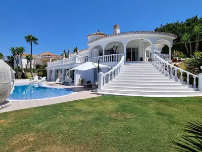 Detached Villa in Elviria