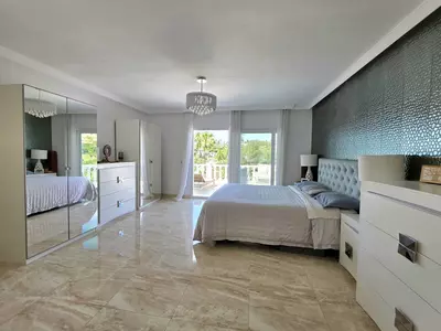 Detached Villa in Elviria