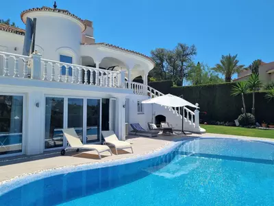 Detached Villa in Elviria