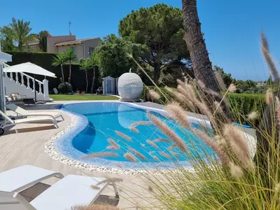 Detached Villa in Elviria