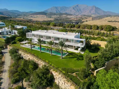 Detached Villa in Casares