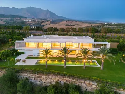 Detached Villa in Casares