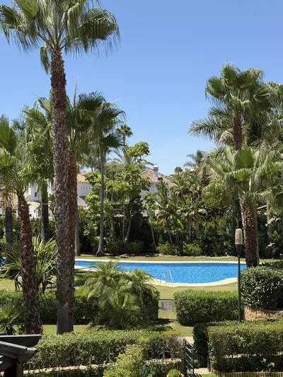 Top Floor Apartment in Puerto Banús