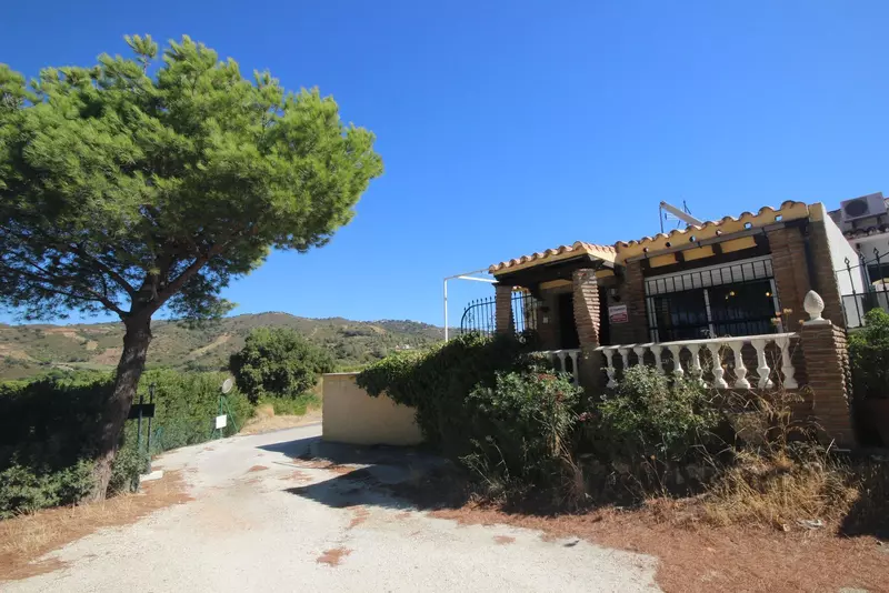 Semi-Detached House in Elviria