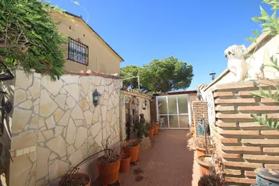 Semi-Detached House in Elviria