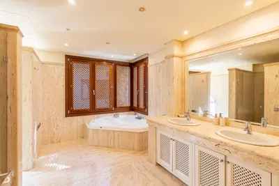 Middle Floor Apartment in Los Monteros
