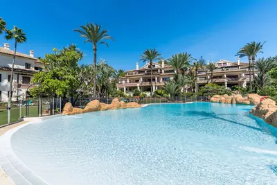 Middle Floor Apartment in Los Monteros