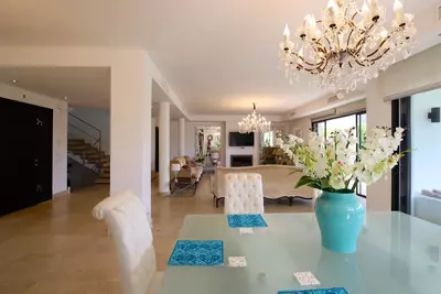 Detached Villa in Nueva Andalucía