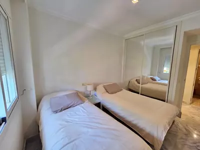 Middle Floor Apartment in Puerto Banús