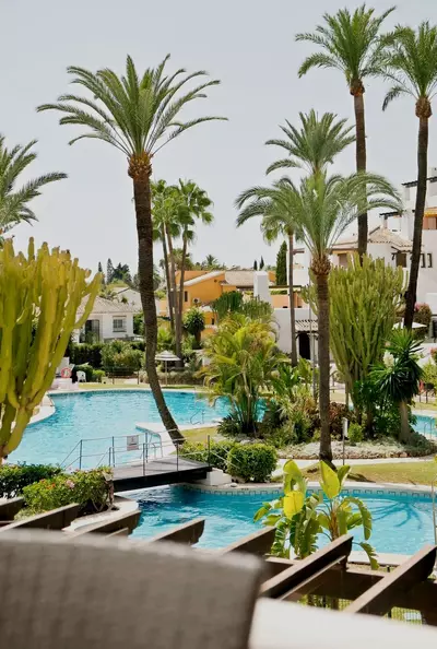 Middle Floor Apartment in Nueva Andalucía