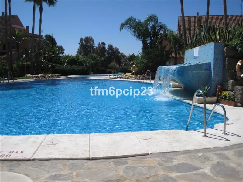 Ground Floor Apartment in Casares Playa