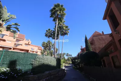 Ground Floor Apartment in Casares Playa