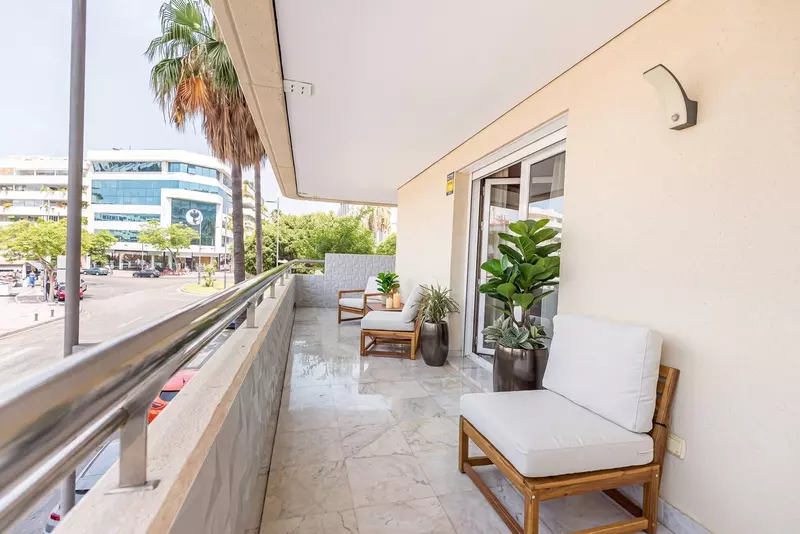 Middle Floor Apartment in Puerto Banús