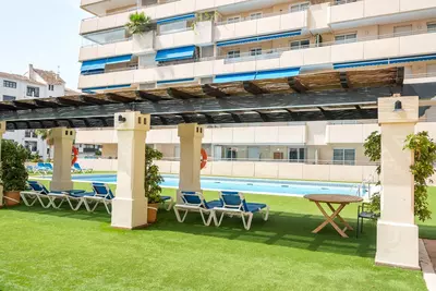 Middle Floor Apartment in Puerto Banús