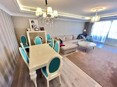 Middle Floor Apartment in Puerto Banús