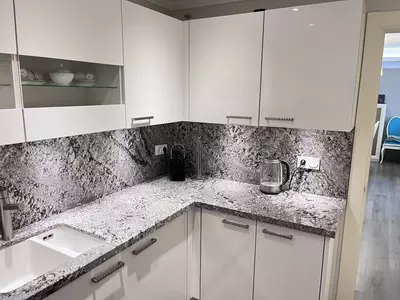 Middle Floor Apartment in Puerto Banús