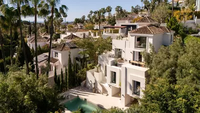 Detached Villa in Nueva Andalucía