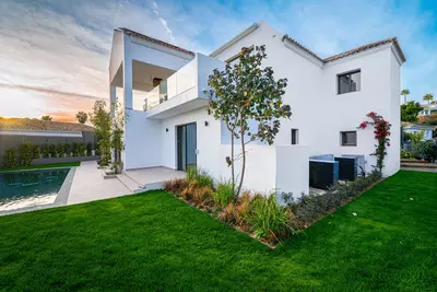 Detached Villa in El Rosario