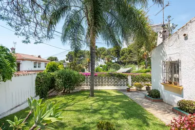 Detached Villa in Nueva Andalucía
