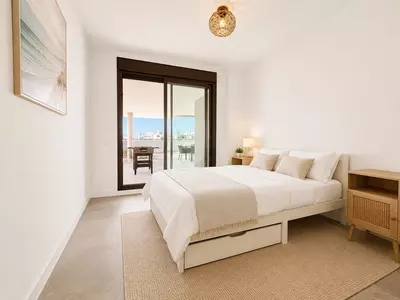Middle Floor Apartment in Estepona