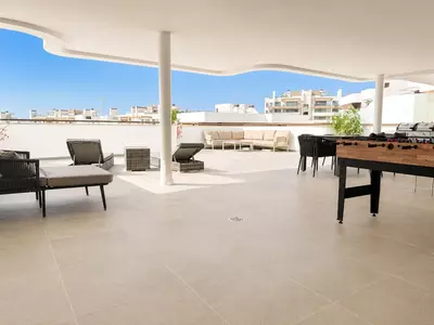 Middle Floor Apartment in Estepona