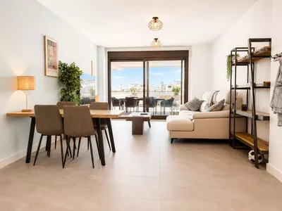 Middle Floor Apartment in Estepona