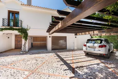 Detached Villa in Guadalmina Baja