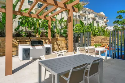 Middle Floor Apartment in Estepona