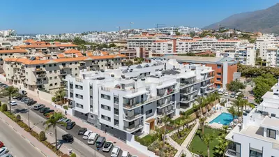 Middle Floor Apartment in Estepona