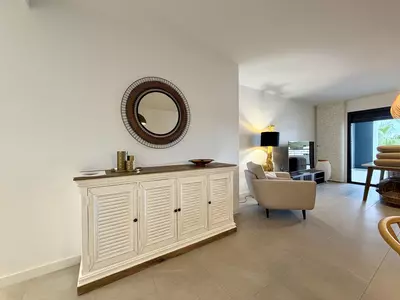 Middle Floor Apartment in Casares