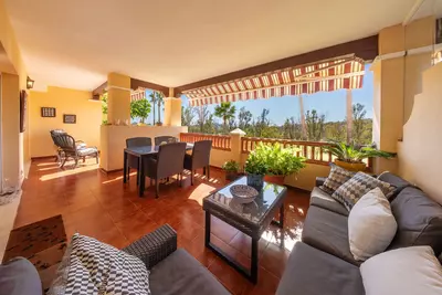 Middle Floor Apartment in Atalaya