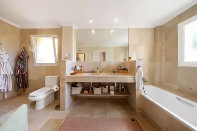 Middle Floor Apartment in Atalaya