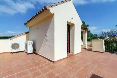 Townhouse in Nueva Andalucía