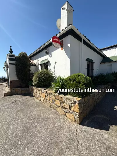 Detached Villa in Benahavís