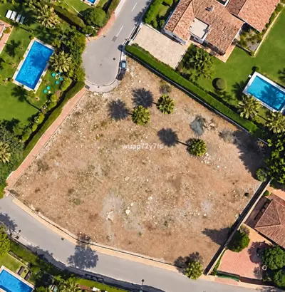 Land in Guadalmina Baja
