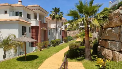 Middle Floor Apartment in Casares Playa
