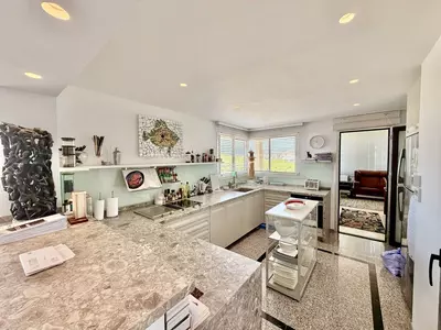 Penthouse in Nueva Andalucía