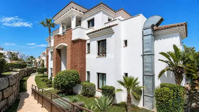 Middle Floor Apartment in Casares