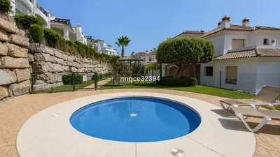 Middle Floor Apartment in Casares