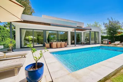 Detached Villa in Estepona
