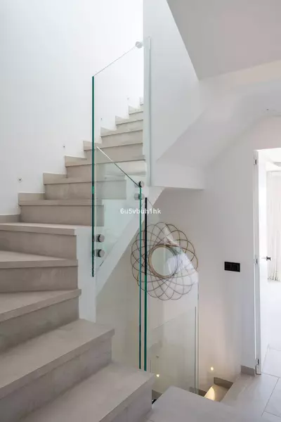 Townhouse in Casares
