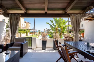 Townhouse in Casares