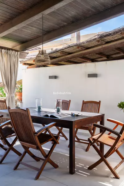 Townhouse in Casares