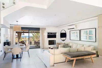 Townhouse in Casares
